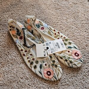 NWT Zara Floral Embroidered Women's Shoes